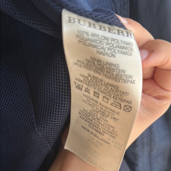 Burberry Women's Navy Jacket - Picture 5 of 8